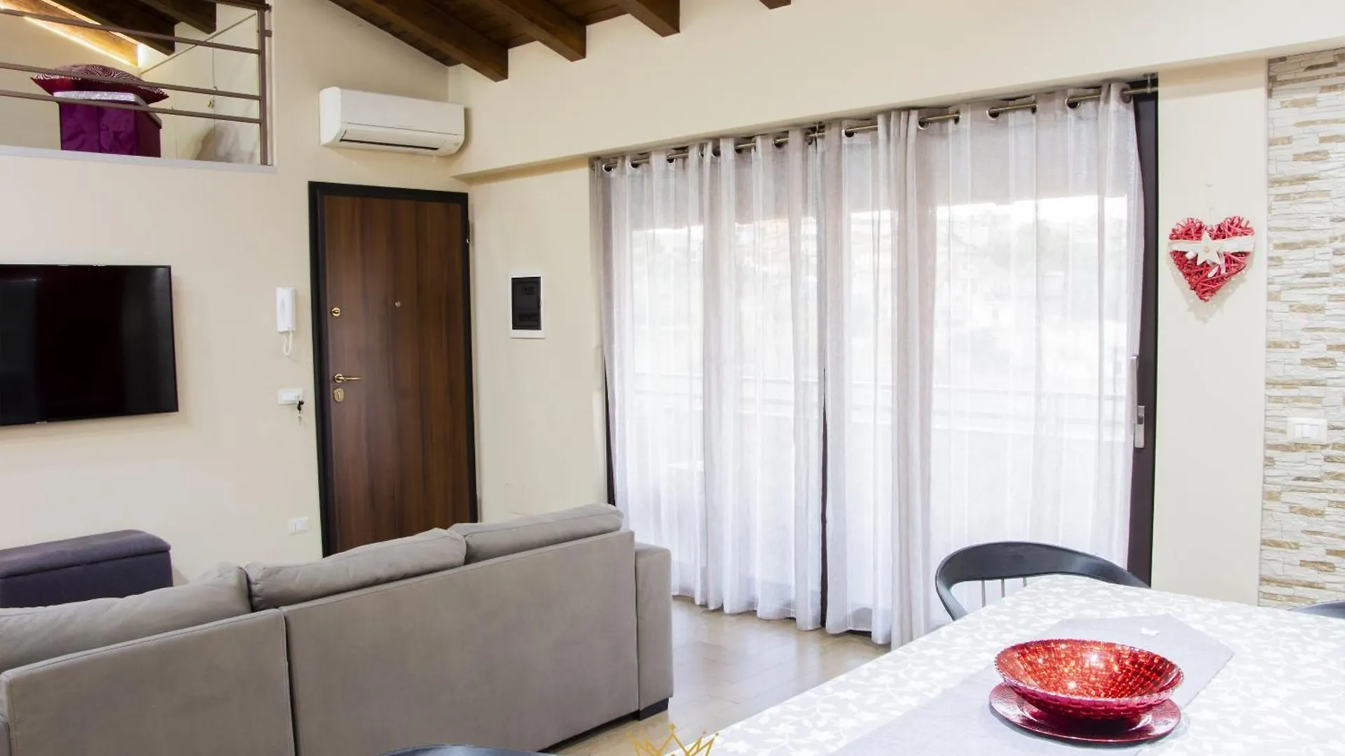 Apartment Loft Appartamento Privato Esclusivo Residenziale , Parcheggio Gratuito , Catania